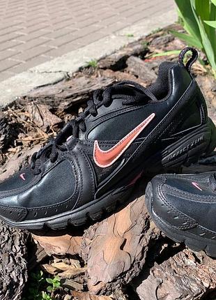 Винтажные кроссовки nike