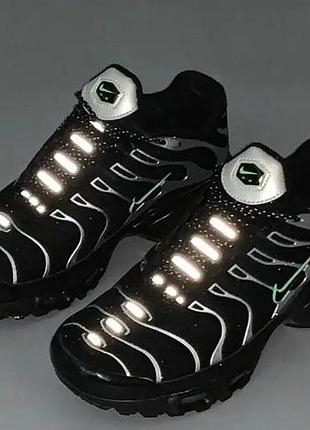 Кроссовки nike air max th