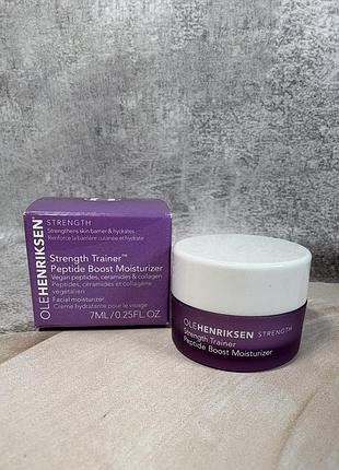Зволожуючий крем з пептидами olehenriksen strength trainer peptide boost moisturizer