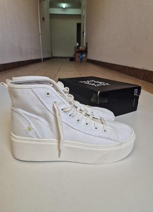 Снікери 43 р кеди високі