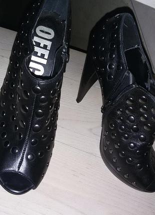 Office london- шкіряні низькі ботільйони р.38 1/2 (25 см)