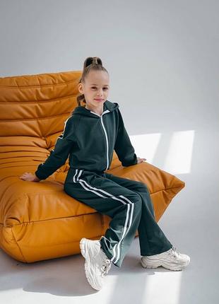 Подростковый спортивный костюм