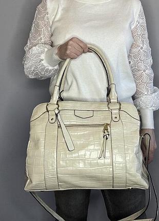 Кожаная сумка clarks