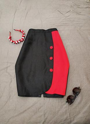 Стильна спідниця з костюмної тканини