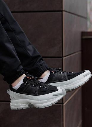 Nike zoom vomero roam white black 5