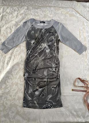 Эластичное трикотажное платье marc cain