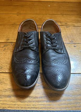 Чоловічі шкіряні туфлі