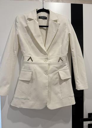 Піджак жіночий