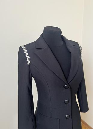 Чорна сукня, плаття 3