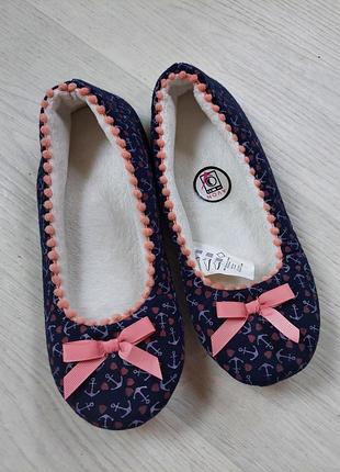 Нові кімнатні тапки 37,5-38 розмір