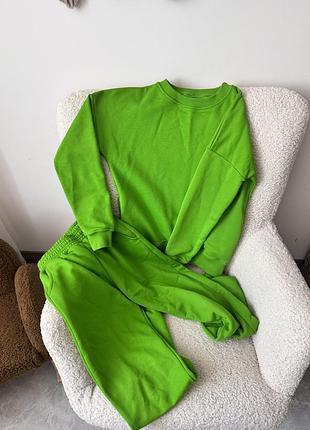 Весняний костюм