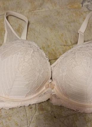 Бюстгальтер гарний новий