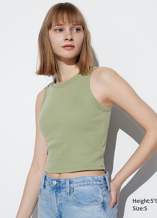 Топ в рубчик с чашками uniqlo