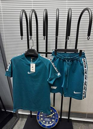 Летний мужской спортивный костюм футболка и шорты nike с лампасами