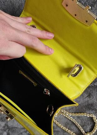 Сумка кросбоді лакована 3