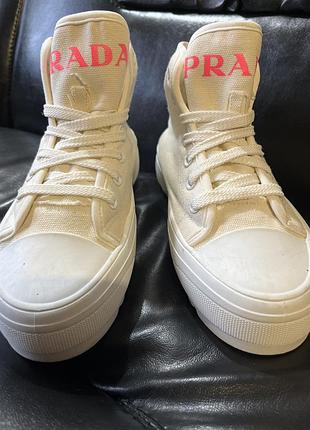 Высокие кроссовки prada 39p