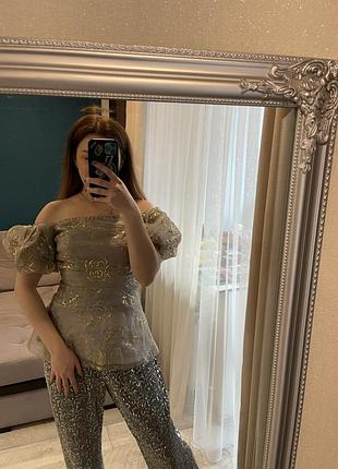 Блуза рукави волани