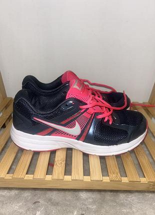 Кросівки nike