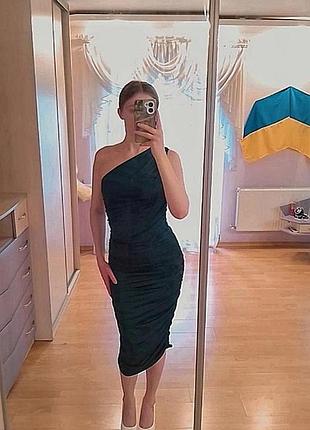 Елегантна сукня prettylittlething