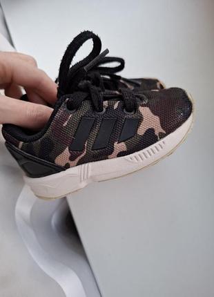 Кроссовки adidas 20р