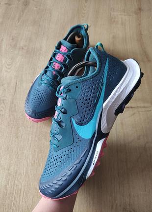 Крутые женские кроссовки  nike,  оригинал, модель  2021 года, р.40,5