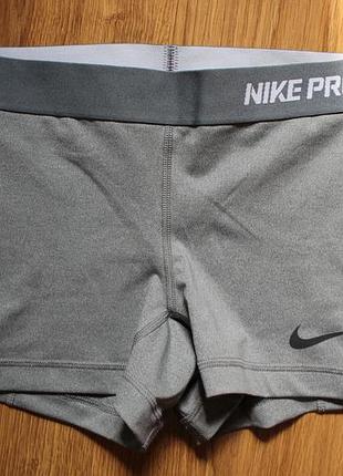 Короткие женские спортивные шорты nike pro women's 2.5" compression gym/running shorts-grey