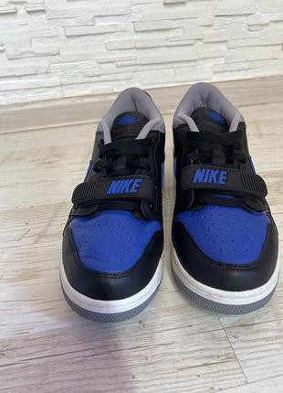 Стильные кожаные кроссовки nike jordan legacy 312 5