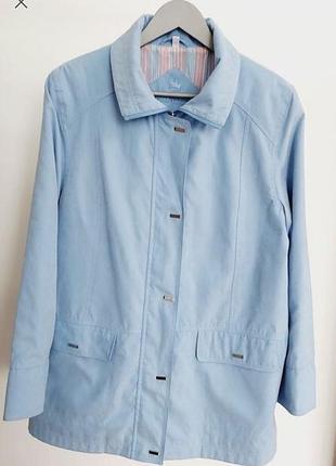 Куртка ветровка голубая