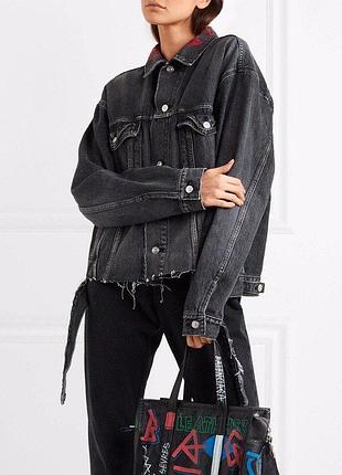 Джинсовая куртка balenciaga oversize с вышивкой