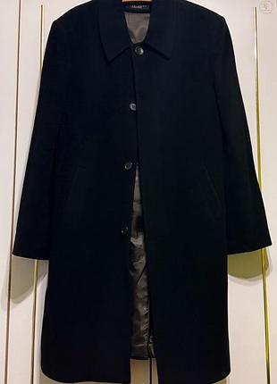 Мужское пальто.