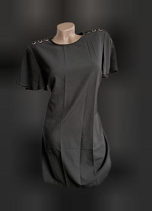 Черное женское платье