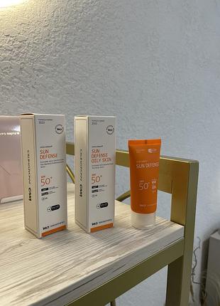 Innoaesthetics spf50+ sun defense oily skin
