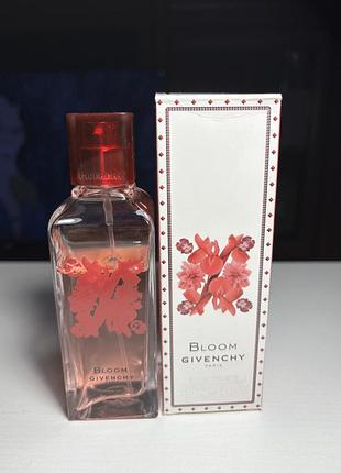 Туалетна вода givenchy bloom