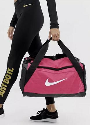 Сумка большая спортивная nike оригинал как новая!