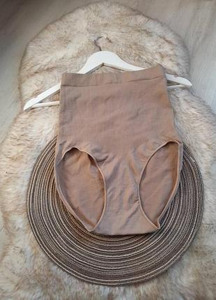 Корректирующие трусики с силусодержащими полосами на поясе