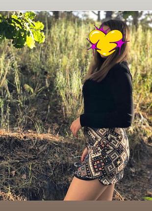 Міні спідниця