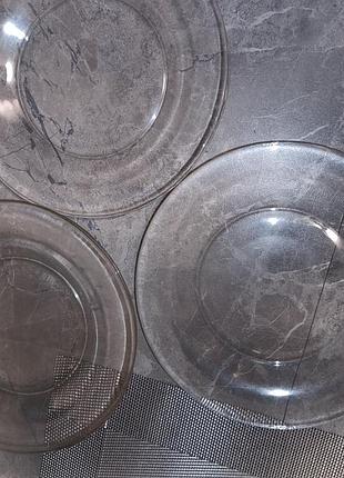 Продам новые стеклянные тарелки, цена за все
