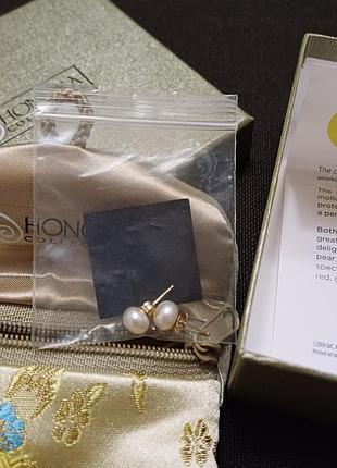 Золотые серьги honora с жемчугом $350