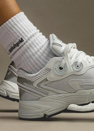 Кросівки astir adidas