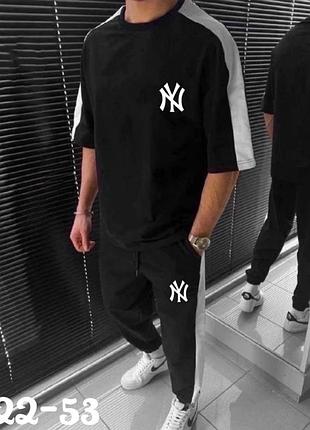 Літній спорт костюм