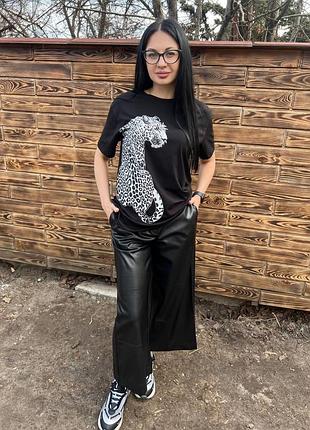 Жіноча чорна якісна футболка туреччина