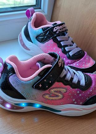 Кросівки оригінальні skechers p28