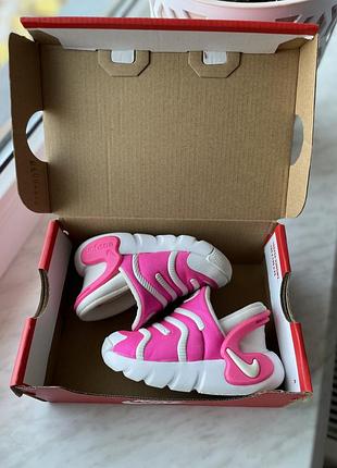 Кросівки дитячі nike 21р