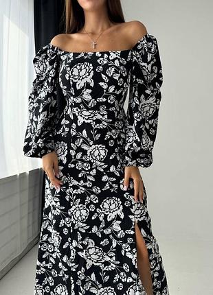 Эффектное платье миди софт с принтом в цветок и разрезом на ноге яркое платье