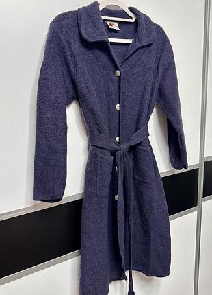 Синий кардиган в стиле шаннель