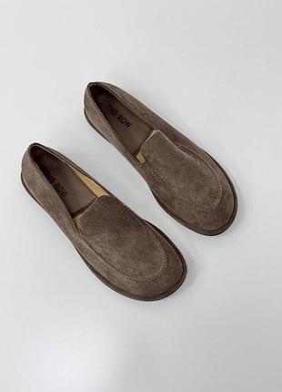 Лоферы женские