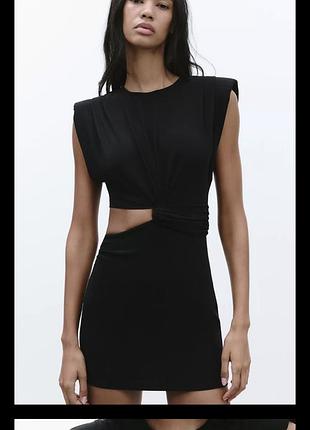 Zara сукня нова