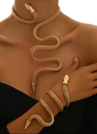 Набор 2шт. колье, ожерелье+браслет.