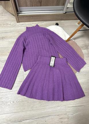 Костюм вязаный в рубчик от amisu