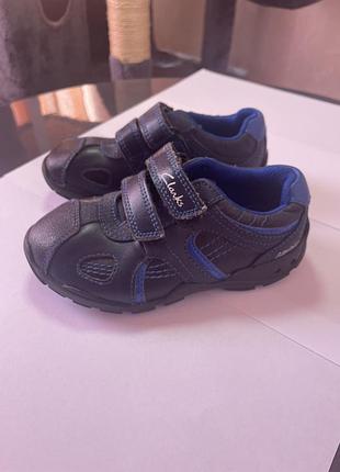 Кроссовки кожаные clarks, 25 размер